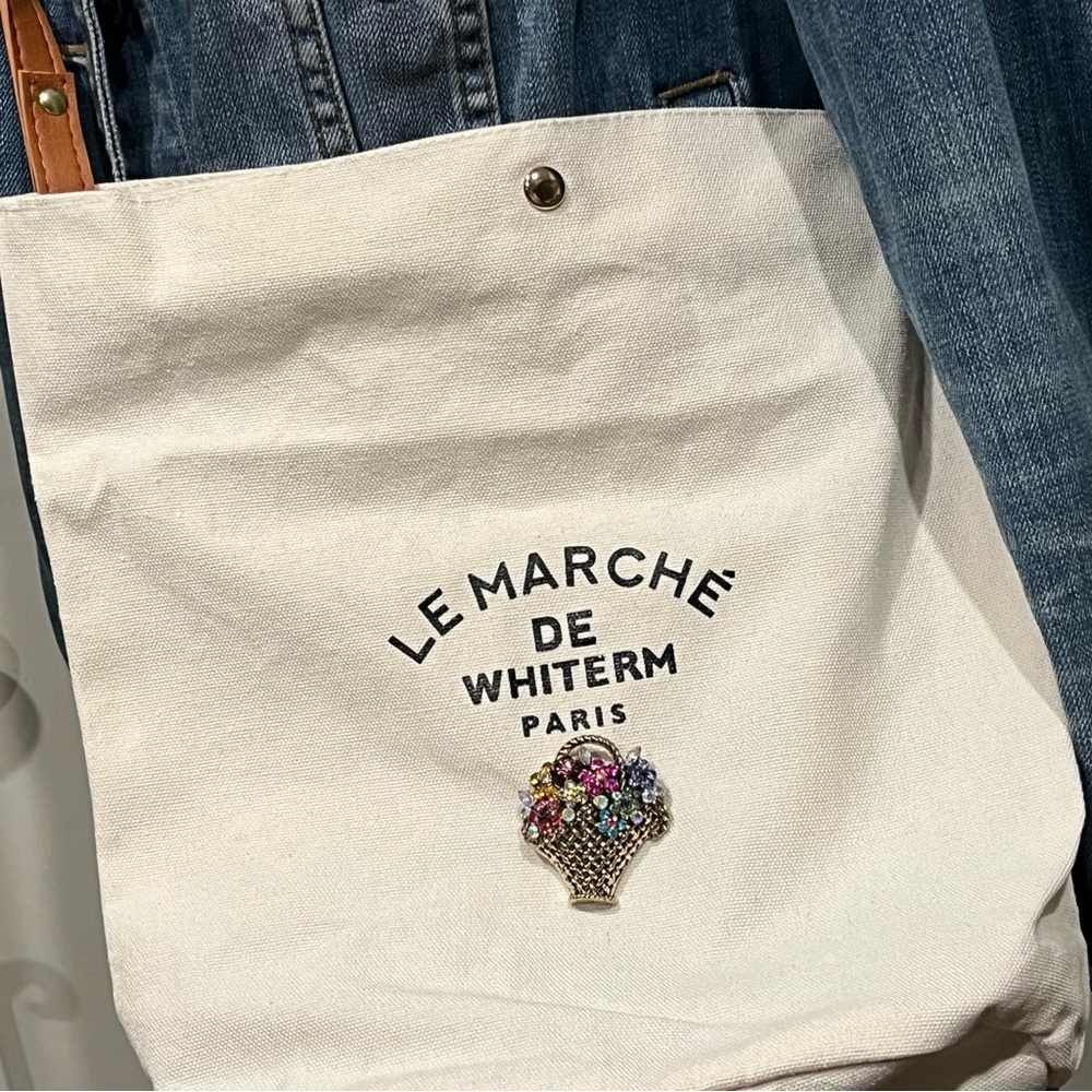 Colorful Vintage-inspired Rhinestone Flower Basket Brooch. - Picture 3 of 8